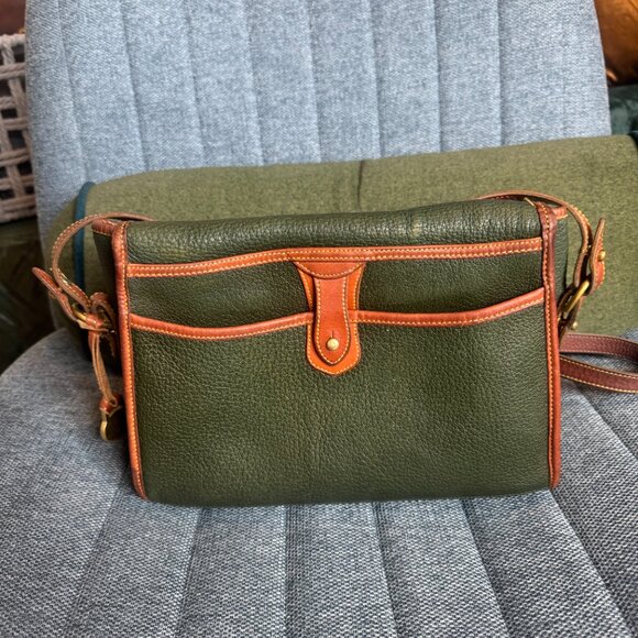 Dooney and Bourke Green Leather Purse - Picture 2 of 10